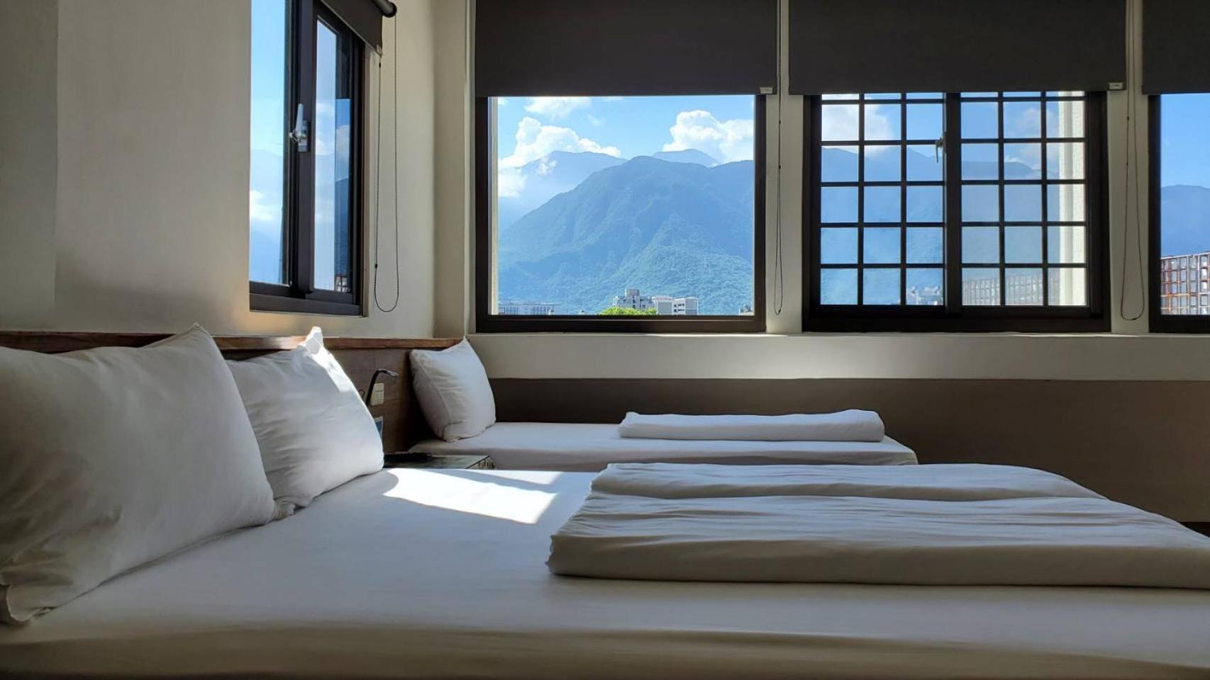 Mini Voyage Hostel Hualien City Exterior photo